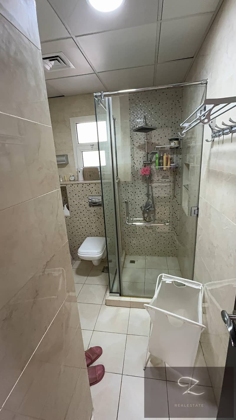 13 a1cca925-f574-4aad-8ea0-44552c84ed39. jpg