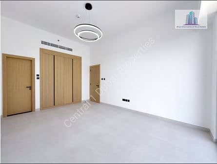 4 Pic 5. JPG