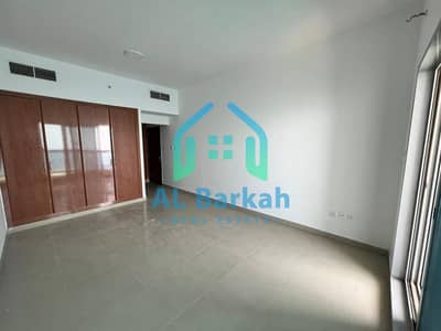 For sale: 2 bedroom apartment with 2 halls in Al Corniche Tower - Ajman. Asking price: 850 thousand.