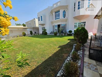 Luxury 6Bhk Green Villa near to al khan beach