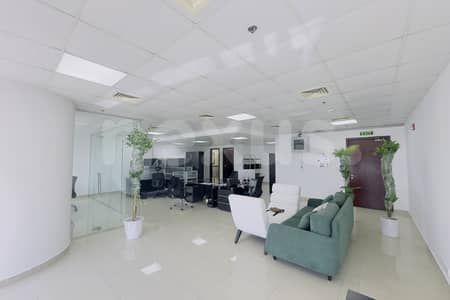 Office for Rent in Jumeirah Lake Towers (JLT), Dubai - Fully Fitted | High Floor | Close to Metro