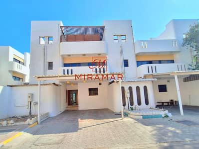 Duplex Villa4BR+MaidBest LayoutPrime Location