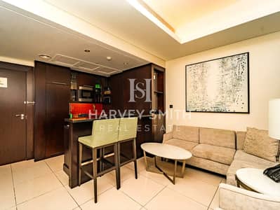 Studio for Rent in Downtown Dubai, Dubai - Stylish Studio | Luxury Unit | Bills Included