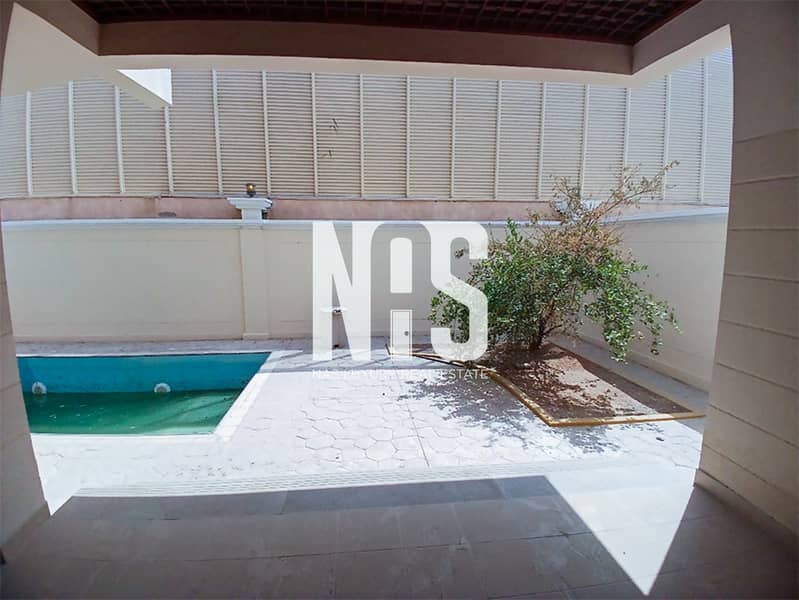 Excellent opportunity | townhouse 5 Bedrooms with privet pool