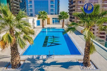 Luxury Unit | Near Metro | Book Now | Upgraded