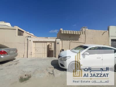 for rent 3-Bedroom villa in Al Qadisiyah, Sharjah