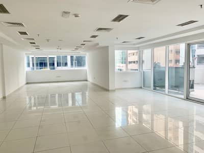مکتب في یس بزنس سنتر البرشاء 1 البرشاء 95000 درهم - 4078062 مکتب في یس بزنس سنتر البرشاء 1 البرشاء 95000 درهم - 4078062