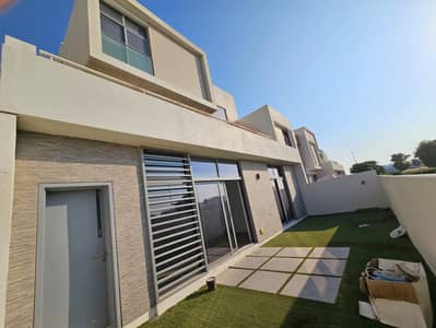 2 Bedroom Townhouse for Sale in Dubai South, Dubai - WhatsApp Image 2024-11-10 at 01.50. 40. jpeg