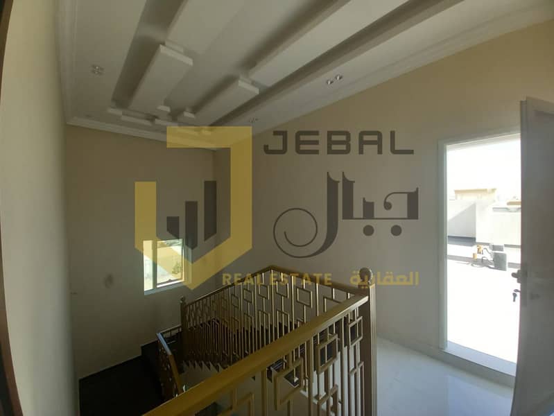 2 WhatsApp Image 2024-11-25 at 20.39. 02_50ca4972. jpg