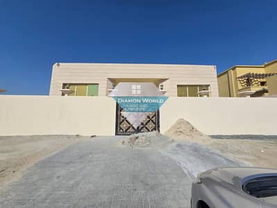 4 Bedroom Villa for Rent in Mohamed Bin Zayed City, Abu Dhabi - 20241126_131234. jpg