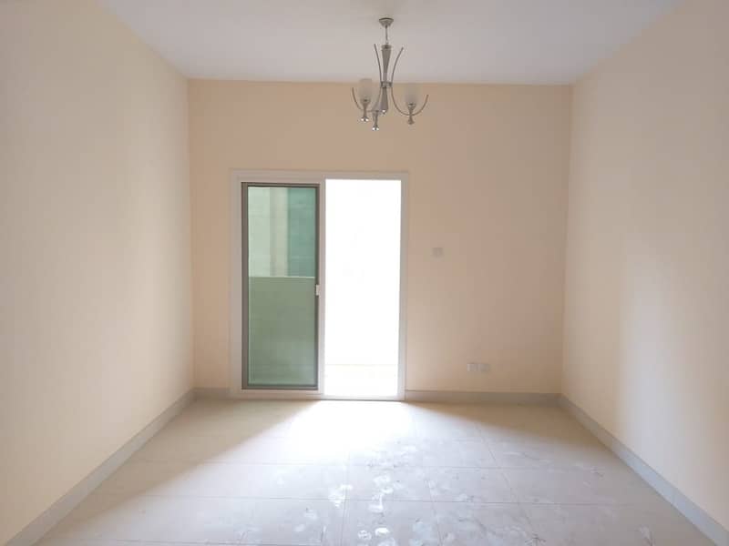 BREND NEW 1BHK WITH PARKING NO DEPOSIT ONLY 28K AL QASIMIA
