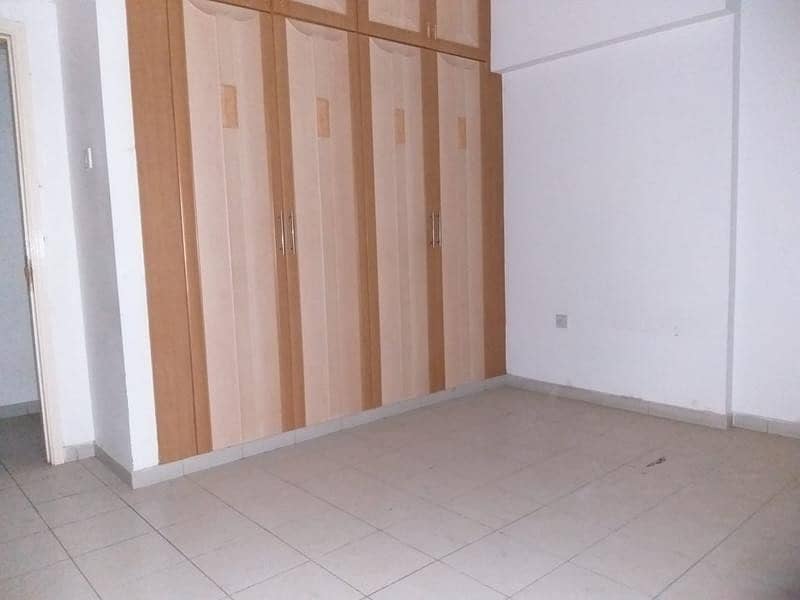 Квартира в Аль Касимия, 2 cпальни, 28000 AED - 4078196