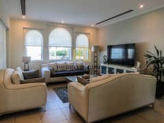 Stunning 3Br Small w/ Pool | OPEN HOUSE SAT 12 April