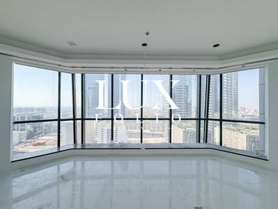 Floor for Rent in Business Bay, Dubai - Full Floor | Vacant Now | 44 Parking