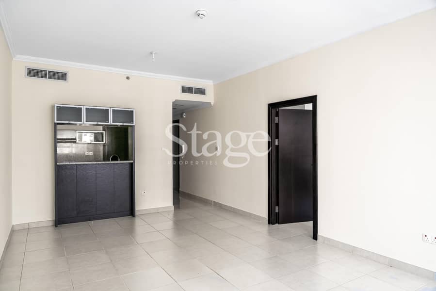 Spacious Layout | Fitted Kitchen | Amazing View