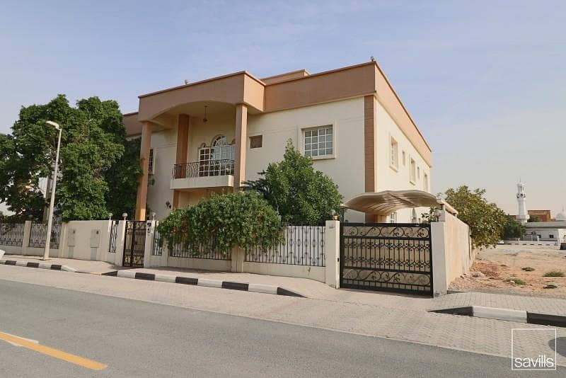 Вилла в Пригород Халуан, 4 cпальни, 140000 AED - 10305785