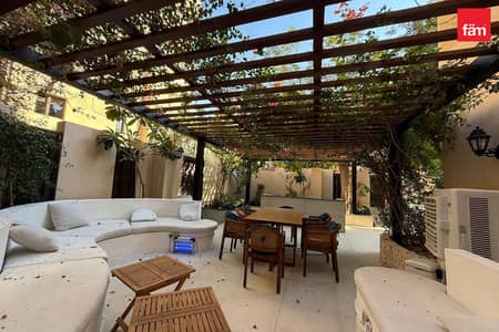 2 Bedroom Flat for Rent in Downtown Dubai, Dubai - FULLY UPGARDED | SPACIOUS | VACANT | FURNISHED