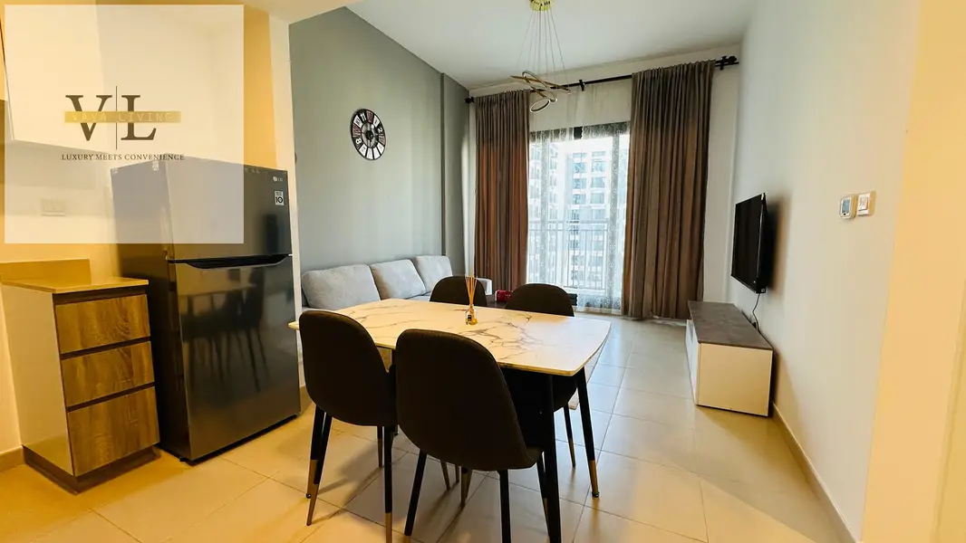 Attractive Ready to Move -Fully Furnished & Pool View