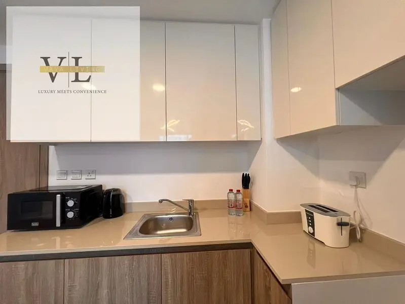 Attractive Ready to Move -Fully Furnished & Pool View