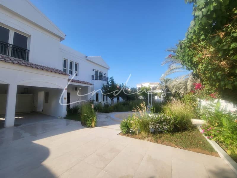 Upgraded B2 Type |  5 Bed | Corner Plot | Landscaped