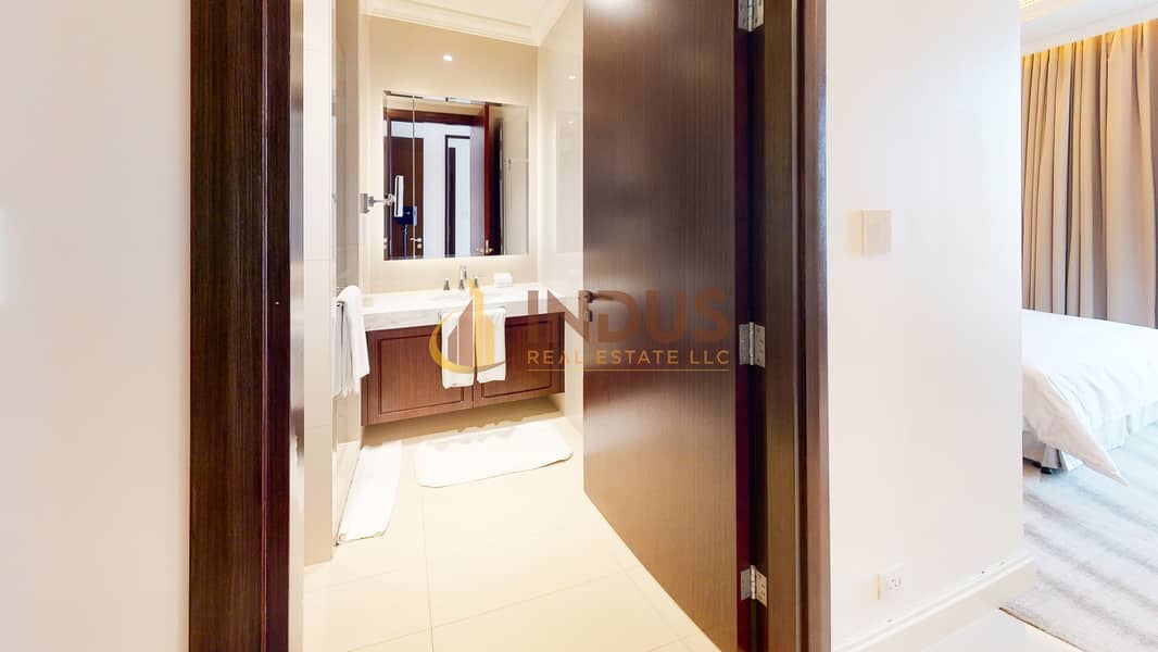 27 Address-Fountain-View-3901-Bathroom. jpg
