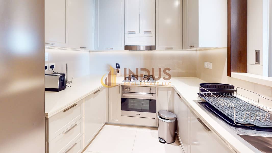 33 Address-Fountain-View-3901-Kitchen. jpg