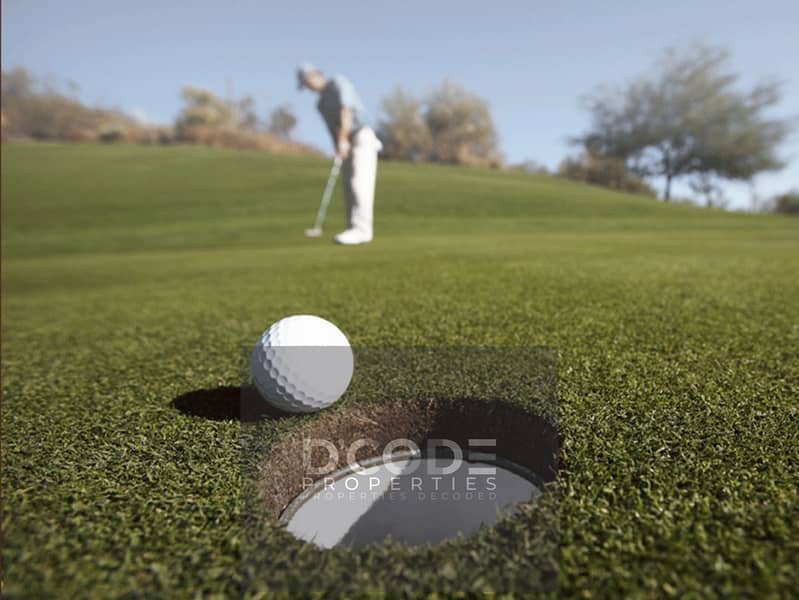 29 One-UPS-Golf_02. png