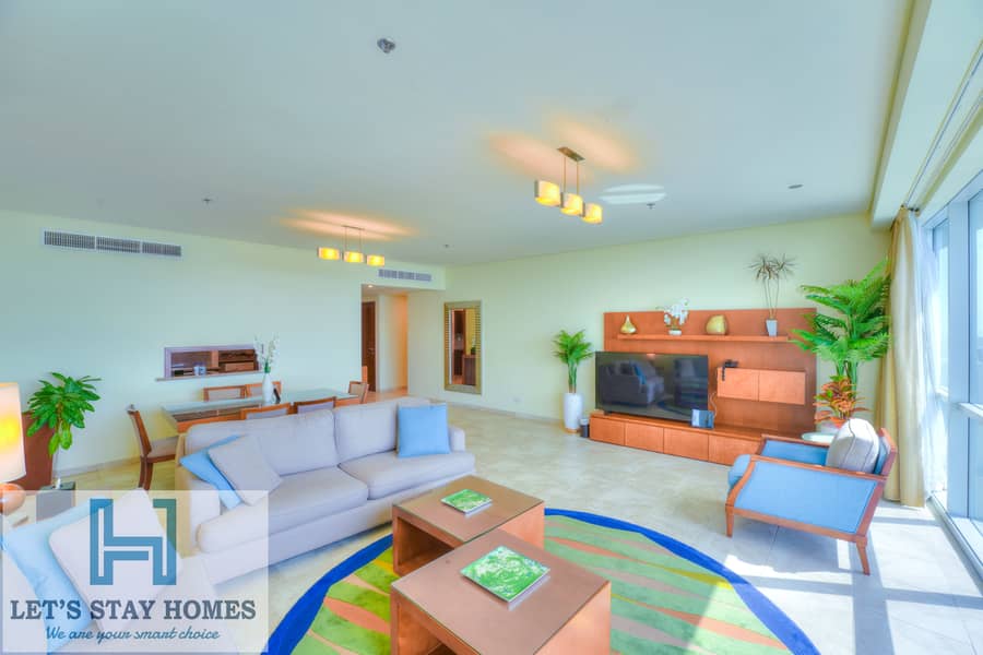 7 3 Bed - Living Room 3. jpg