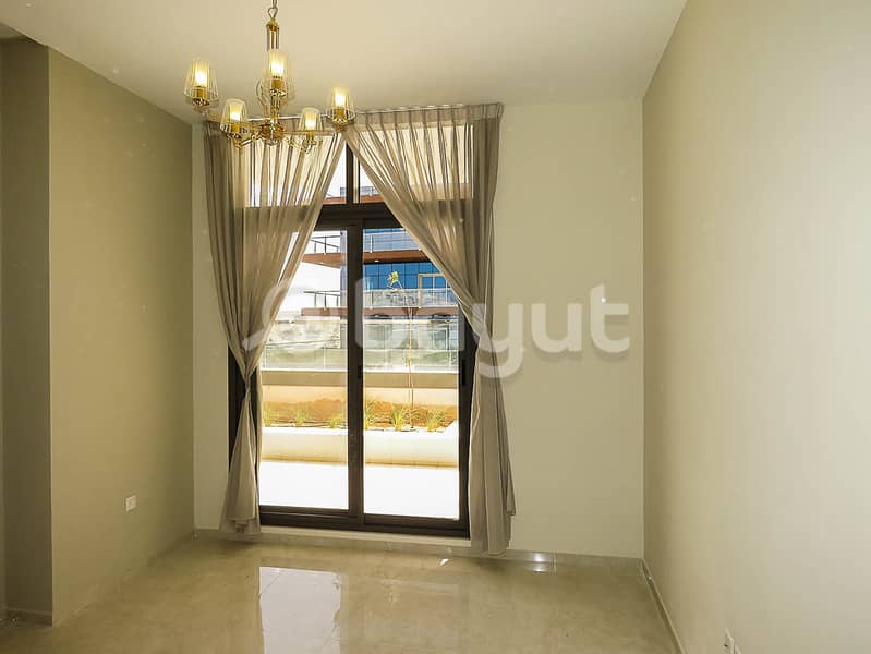 4 Brand New 3 Bed with Maids