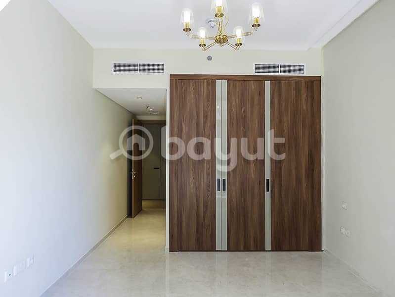5 Brand New 3 Bed with Maids