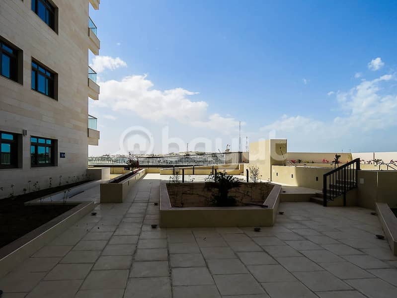 11 Brand New 3 Bed with Store and Pool View