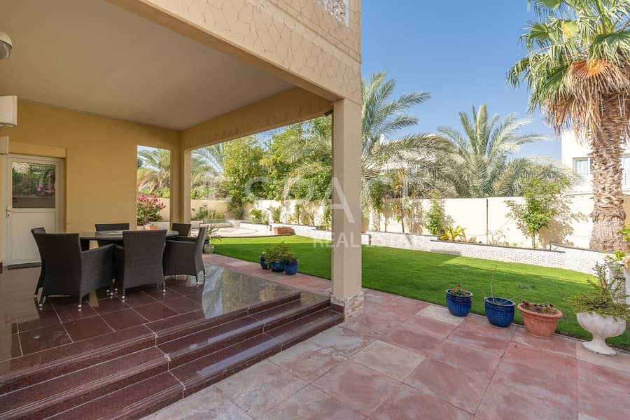 Well Maintained | Type 14 | Back to Back Well Maintained | Type 14 | Back to Back