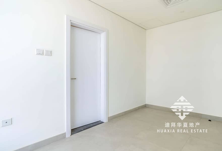 18 4503 - Treplex - 3BHK - HUAXIA_0020_Layer 12. jpg