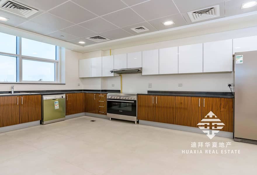 16 4503 - Treplex - 3BHK - HUAXIA_0025_Layer 7. jpg