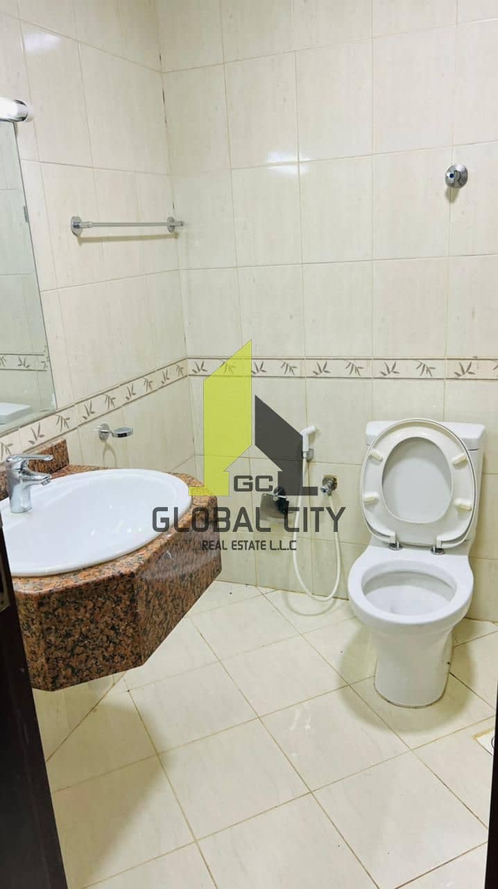 6 563ddb97-1107-4c6b-b553-0d9b7d97cd50. jpg