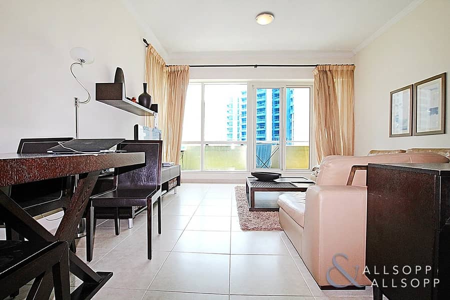 Near Metro | Vacant on Transfer | 1 Bed