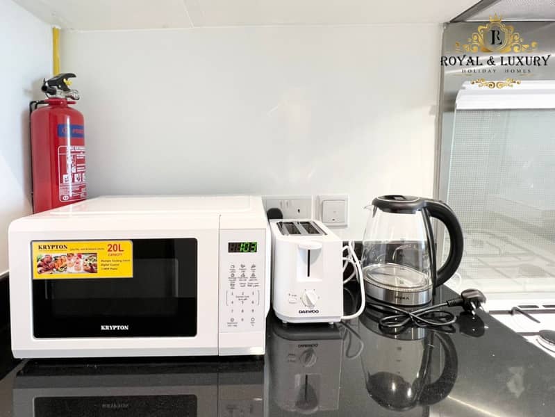 Studio with Full Golf Course View | All Bills Inclusive - Image 7