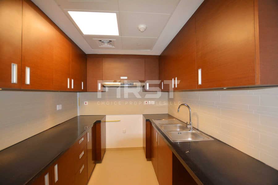 11 Internal Photo of 3 Bedroom Apartment in The Gate Tower Shams Abu Dhabi Al Reem Island Abu Dhabi UAE (5). jpg