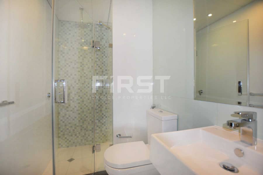 15 Internal Photo of 3 Bedroom Apartment in The Gate Tower Shams Abu Dhabi Al Reem Island Abu Dhabi UAE (17). jpg