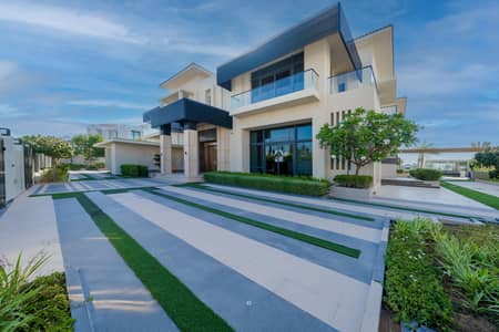 Exclusive | Prime Location Golf Facing Mansion