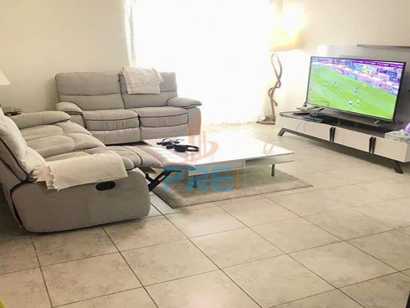 2 Home_10. jpg