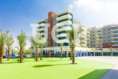 Low Price 2BR Apt with Balcony and Parking Low Price 2BR Apt with Balcony and Parking