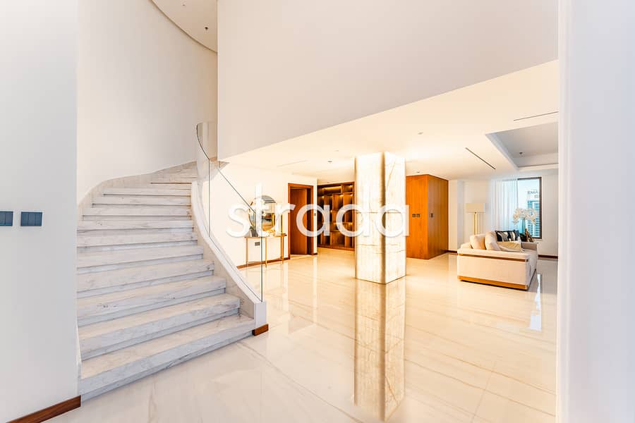 Duplex Penthouse | Stunning Furniture and Pool Duplex Penthouse | Stunning Furniture and Pool