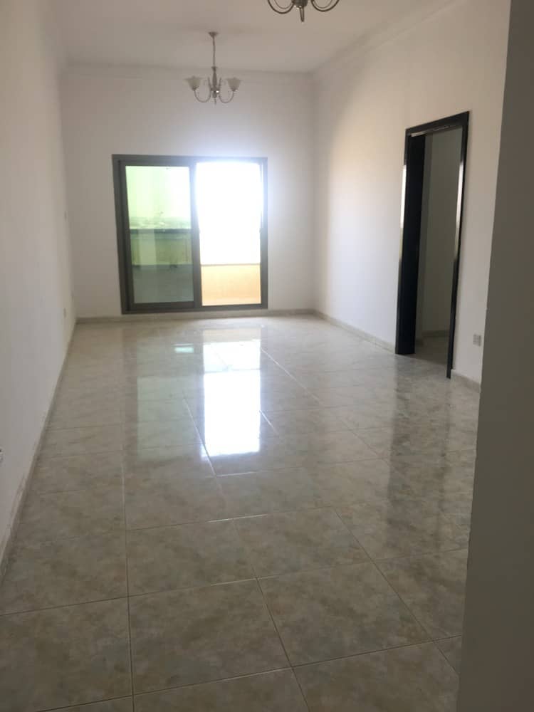 位于阿联酋城，天堂湖畔大厦群 3 卧室的公寓 27000 AED - 4082107