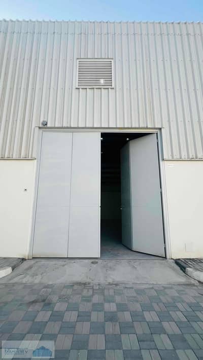 Warehouse for Rent in Mussafah, Abu Dhabi - 55VKogxQTaDUBgPBtV6yZxVrmD71mn60YNY4xcN6