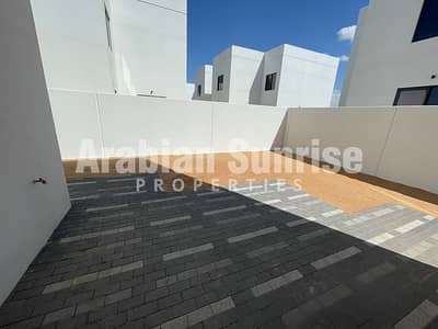 4 Bedroom Villa for Rent in Yas Island, Abu Dhabi - Noya-N1-V-450-4BR-Garden. jpg