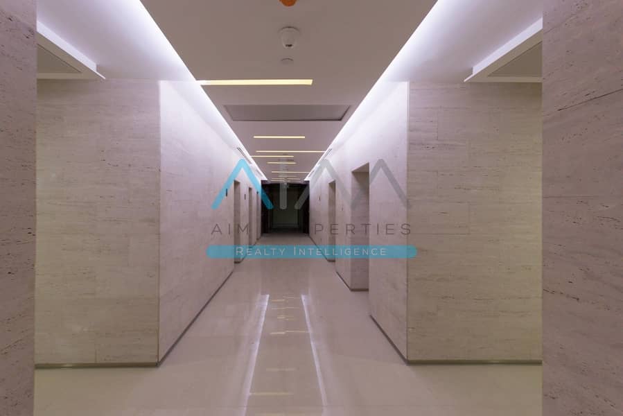 corridor_1600x1067. jpg corridor_1600x1067. jpg
