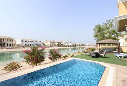 4 Bedroom Villa for Rent in Palm Jumeirah, Dubai - Furnished | Vacant | Well Maintained