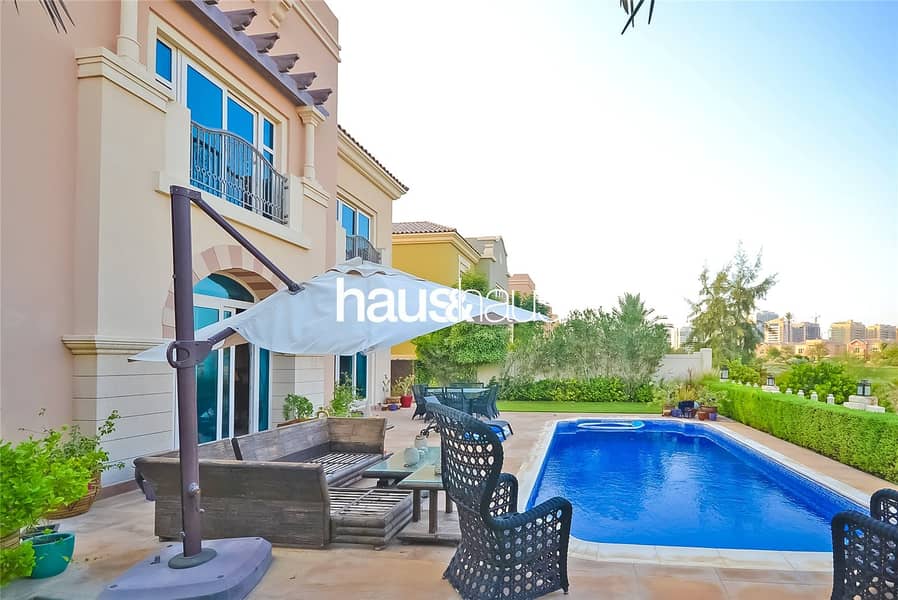 Private Pool | Direct Golf Course view |