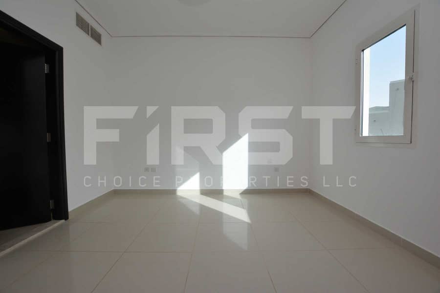 13 Internal Photo of 5 Bedroom Villa in Al Reef Villas 348.3 sq. m-3749 sq. ft-Abu Dhabi -UAE (30). jpg